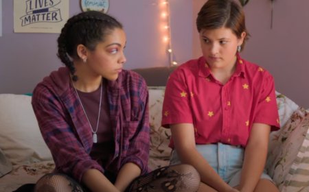 ‘Erin’s Guide to Kissing Girls’ is the Sapphic Coming-Of-Age Story You Need to See
