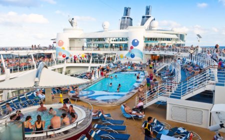 LGBTQ+ Cruise Company Asks Guests to Stop Making Porn