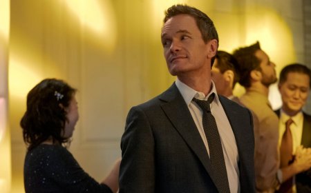 Uncoupled Will Return for a Season Two on Showtime