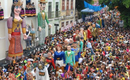 10 Wild Carnival Mardi Gras Facts and Customs