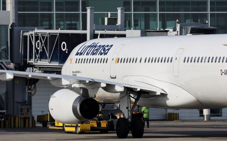 Worker Strike Forces Lufthansa to Cancel Over 1,300 Flights