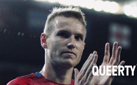 Pro soccer player Jakub Jankto gets a hero’s welcome in first game since coming out
