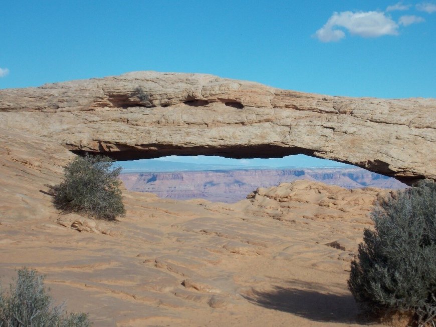 Grand Viewpoint Overlook Trail: The Best Hike in Canyonlands National Park