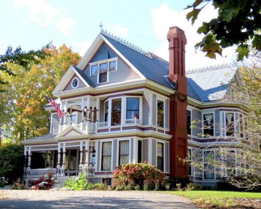 The Lady Mary Inn – Southern Maine Gay B&B