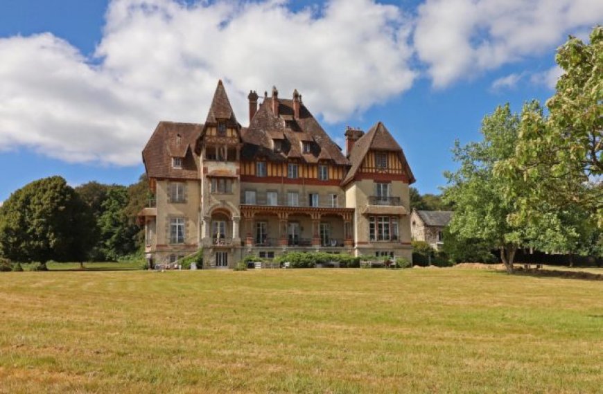 Chateau du Gue aux Biches – Normandy Gay B&B