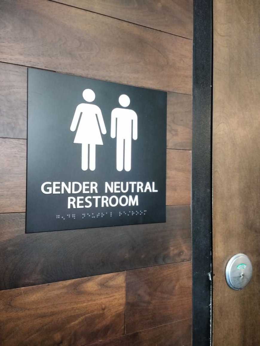 Gender-neutral bathroom bill introduced for California schools
