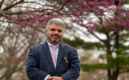 Forest Hills lawyer launches campaign to become Queens County’s first openly gay elected judge