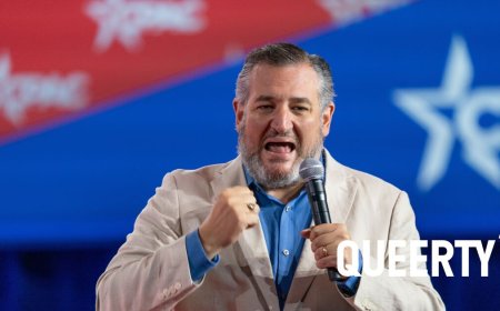 “Bestselling author” Ted Cruz just made a very big announcement and literally nobody gives AF
