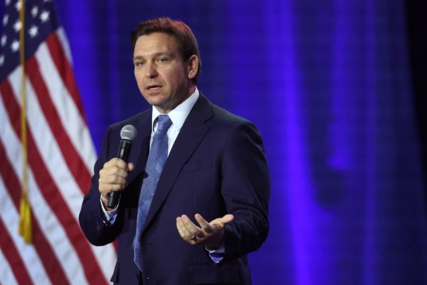 Scott Maxwell: Can DeSantis go too far? Not for Florida. Maybe for America