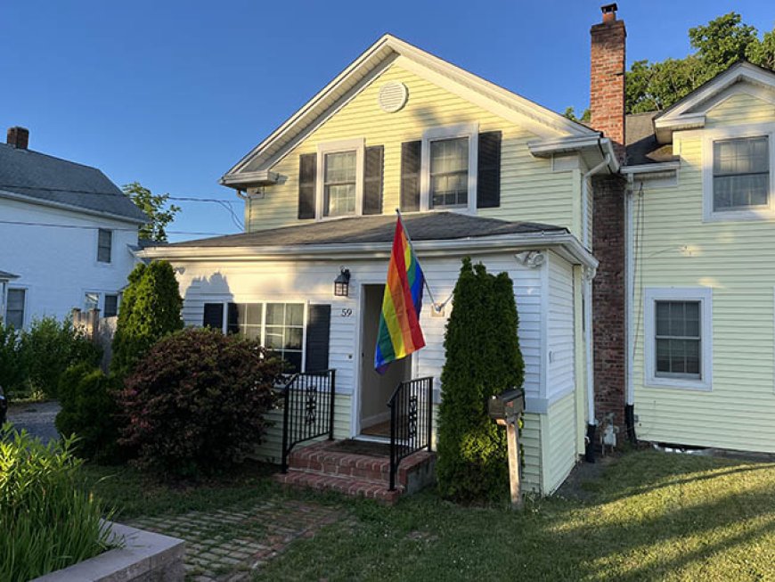 Come As You Are Inn – Gay Long Island B&B