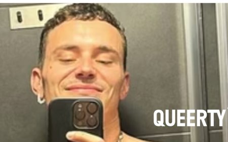 ‘Élite’ stud Arón Piper’s shirtless mirror selfie reveals more about the actor than ever before