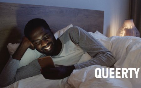 I’ve been sexting a closeted A-List celebrity. How do I handle this?!