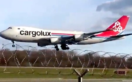 Frightening Video Captures 747 Grinding Engine on Runway During Aborted Landing