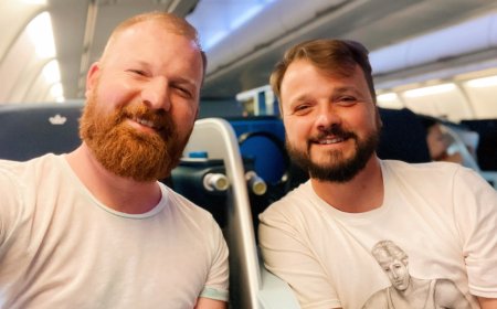 Flying with KLM from Amsterdam to Miami: Economy vs. World Business Class | Review