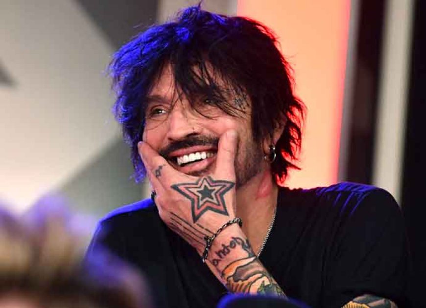 Tommy Lee Deletes Homophobic Post & Apologizes: ‘I’m The Gayest Motherf—er Around!’