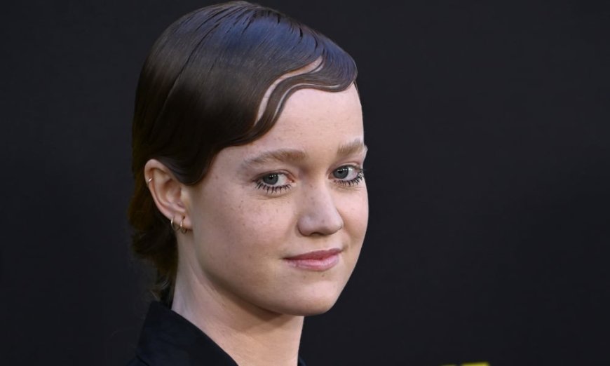 Non-binary ‘Yellowjackets’ Star Liv Hewson Pulls Name From Emmy Race