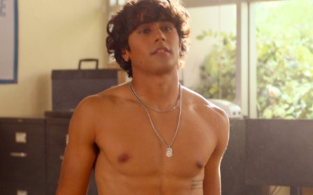 Michael Cimino Shows Off Chiseled Torso in ‘Never Have I Ever’ S4 Trailer