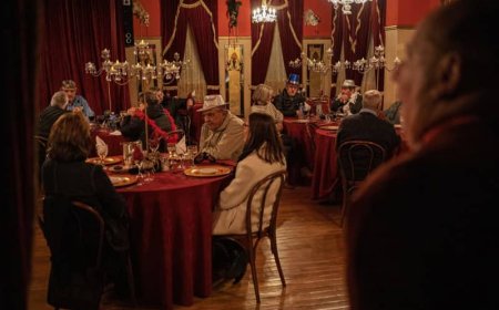 Queens of the desert: drag show is oasis of glamour in rural S. Africa