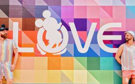 Disneyland Paris Pride 2023: Our tips & program for a magical Pride