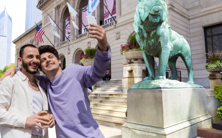 5 must-see queer artists on exhibit at the Art Institute of Chicago