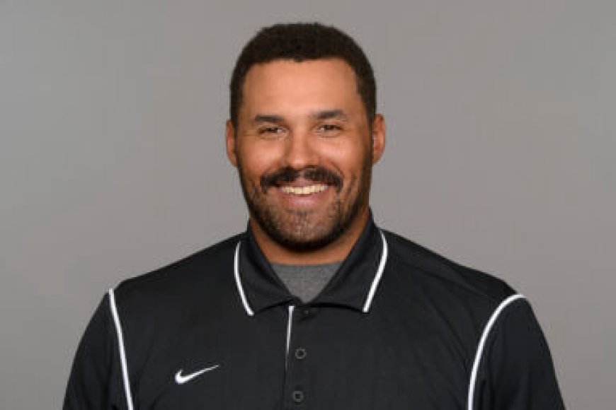 Jaguars assistant coach comes out as gay