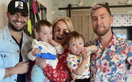 ‘Auntie’ Britney Spears Meets Lance Bass’ 20-Month-Old Twins