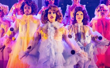 ‘La Cage aux Folles’ kicks to new heights in London revival