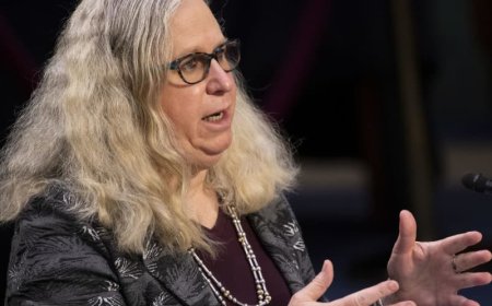 Newsmax guest says fellow conservatives ‘need to be more homophobic’