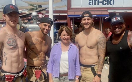 Amy Klobuchar gets horny on main in support of shirtless hunks, er, unions
