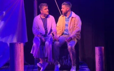 Boy-meets-boy ‘Fantasticks’ highlights summer theater in P-Town