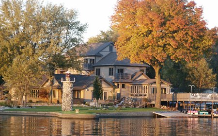 Lighthouse Lodge – Lake Shafer Gay Friendly Bed and Breakfast