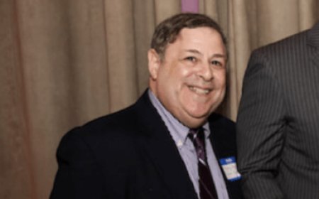 Marty Algaze, co-founder of Stonewall Democratic Club of NYC, dies at 72