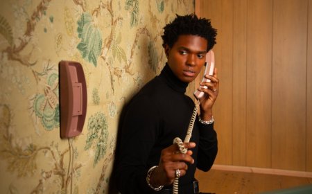 Exclusive Premiere: Johnny Manuel Unleashes Raw Emotion in ‘What Am I’ Music Video