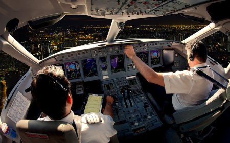 Off-Duty Pilot Tries to Take Down Alaska Airlines Flight