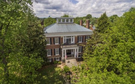 Bourbon Manor Bed & Breakfast Inn – Bourbon Trail Gay B&B