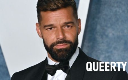 Ricky Martin shares pic of himself with his dad & now we all know where he gets his good looks
