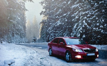 Hitting the road for the holidays? These 10 last-minute travel accessories may be for you.