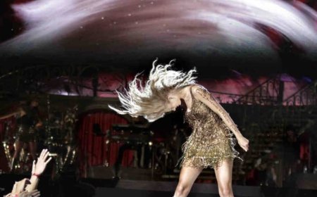 Hundreds of copies of a rare Taylor Swift record were still available at one Pa. record shop — until the Swifties found out