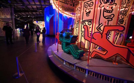 Fantasy fair featuring Dali, Basquiat returns to life in California