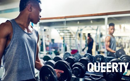 What gym attire will let your gym crush know you are into dudes?