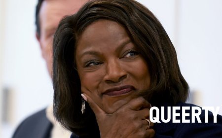 Val Demings keeps teasing another run for office & the homophobes better watch out