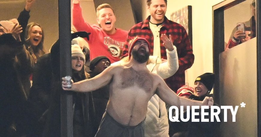 Jason Kelce’s dad bod has made its way to Gay Twitter™ & the girls are parched