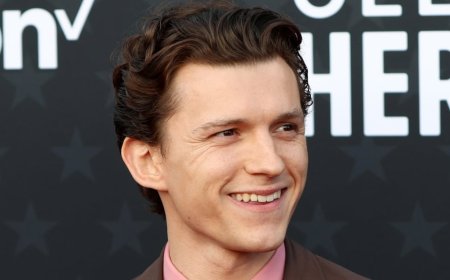 Tom Holland to Take Center Stage as Romeo in New Production of ‘Romeo and Juliet’