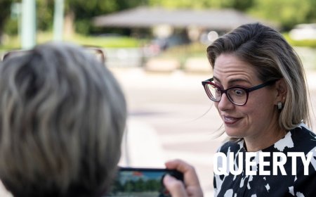 Kyrsten Sinema is causing problems again… again