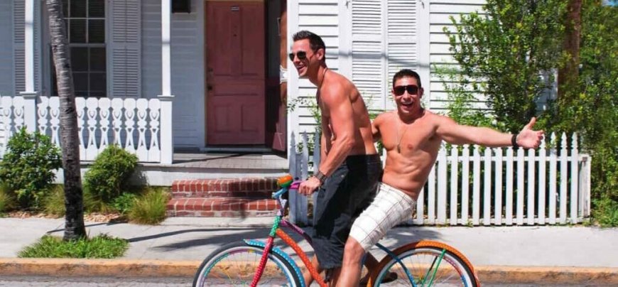 ‘Florida Curious’ to Key West Convert: Take Your Clothes Off and Say ‘Gay’ in the Conch Republic