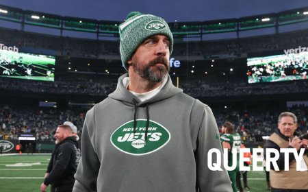 Aaron Rodgers completes his dark trip down the gutter with a deranged AIDS conspiracy