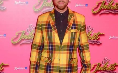 Sir Elton John sent Lance Bass gift basket to celebrate coming out