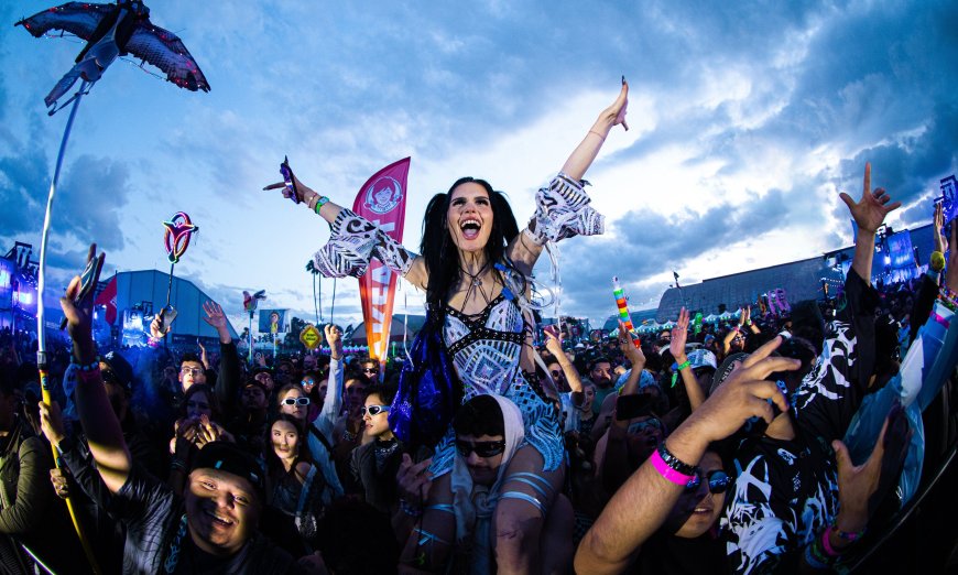 Here's everything you missed at Beyond Wonderland SoCal from a gay man's perspective