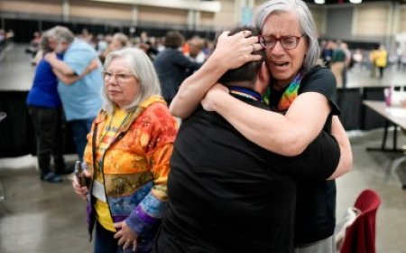 United Methodists repeal longstanding ban on LGBTQ clergy
