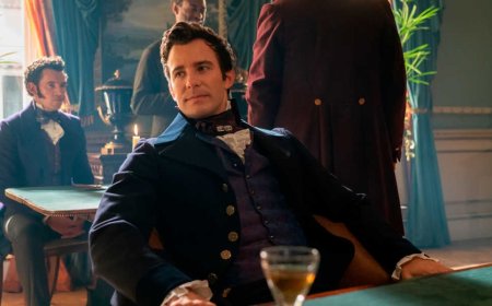 Is Benedict Bridgerton Bisexual? Here’s What the Fan Theories Say